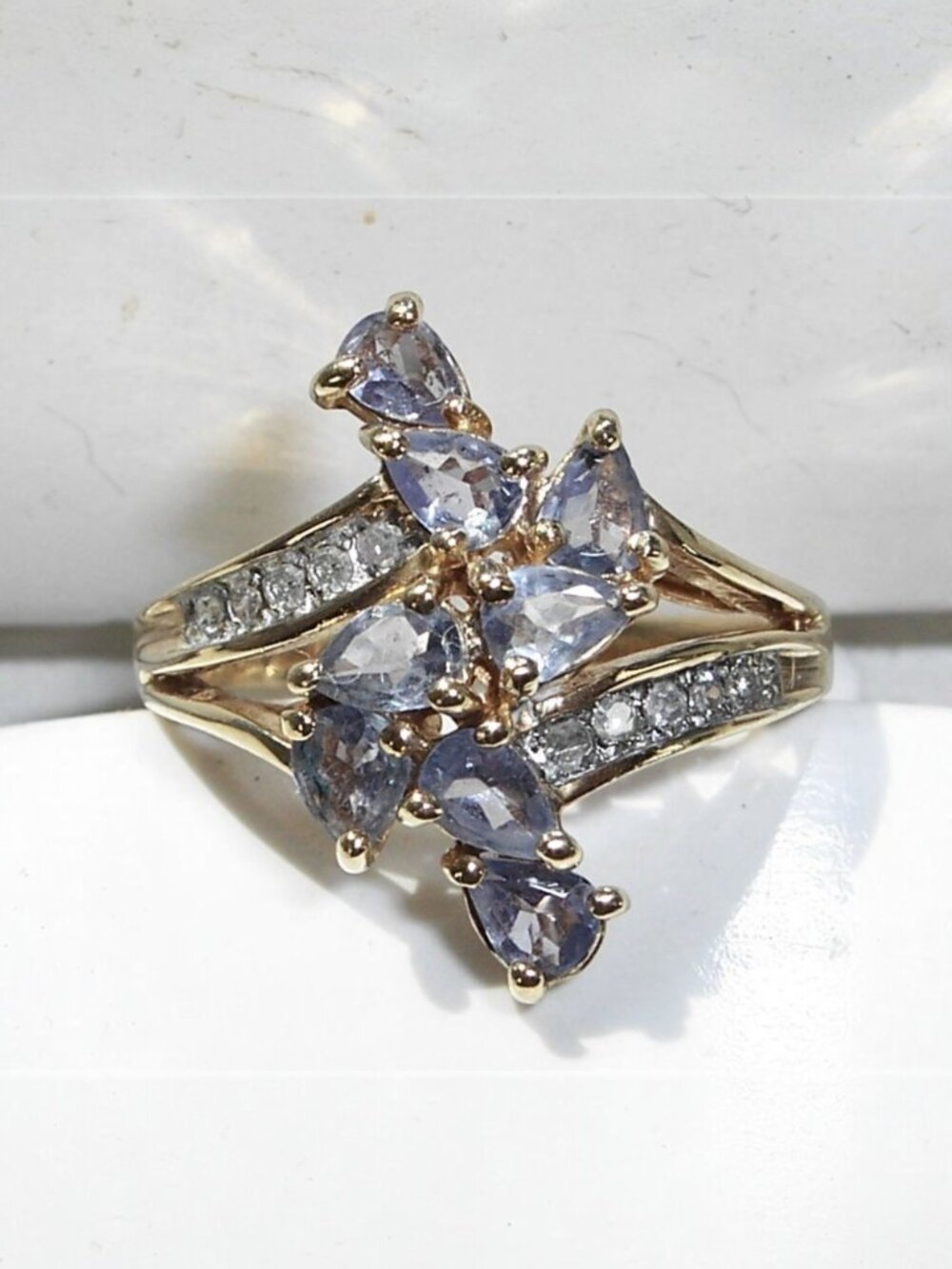 Genuine Tanzanite & Diamond Cluster Ring 10K Yellow Gold Women's Size 6.5